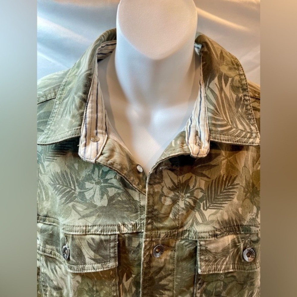 Tommy Bahama Large Boracay Como Camo Trucker Jacket 380 Tea Leaf green - Picture 4 of 15